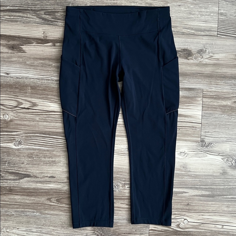 Lululemon Speed Up Crop *21" True Navy (Second Release) Size 8